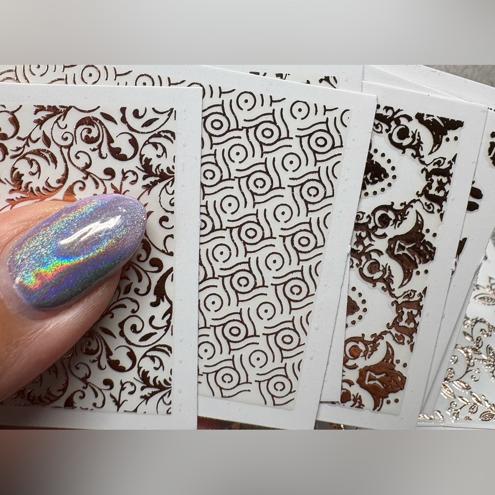 💰💸🤑Free with bundle -rose gold nail art stickers